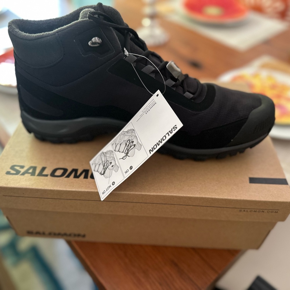 outdoor hiking boot/work.Excellent quality.Solomon.Comfortable water resistant